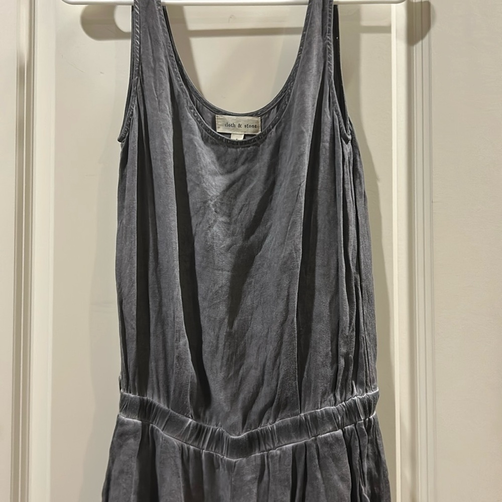 NWOT Anthropologie Cloth&Stone Sleeveless Jumpsuit elastic waist Rayon pockets S